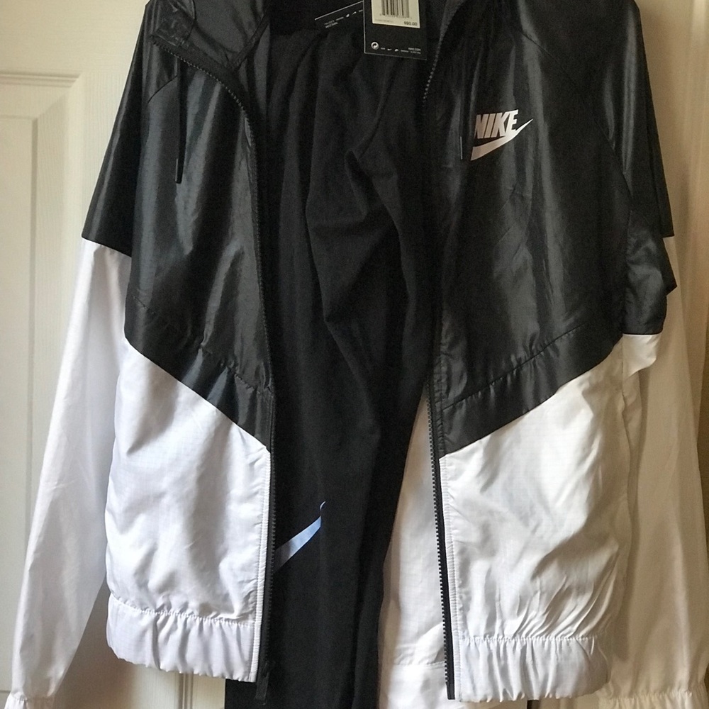 Nike sweat suit new with tags